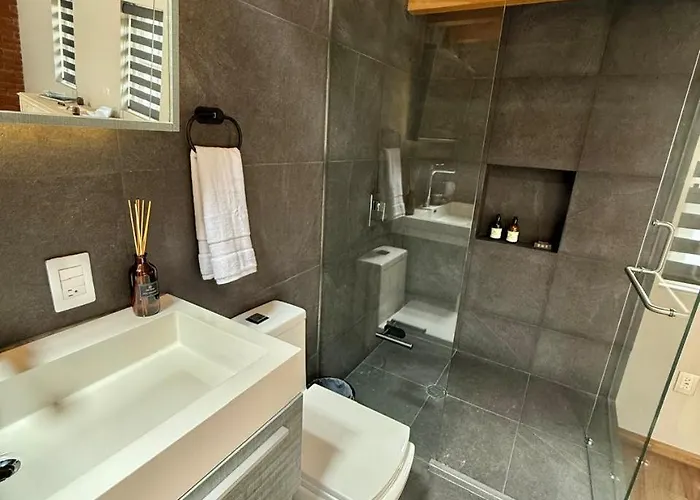 Hotel The